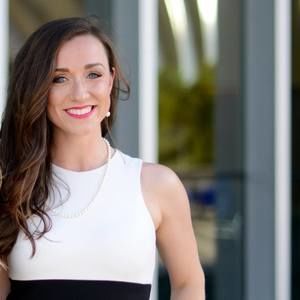 Meet your Posher, Carrie-lynn